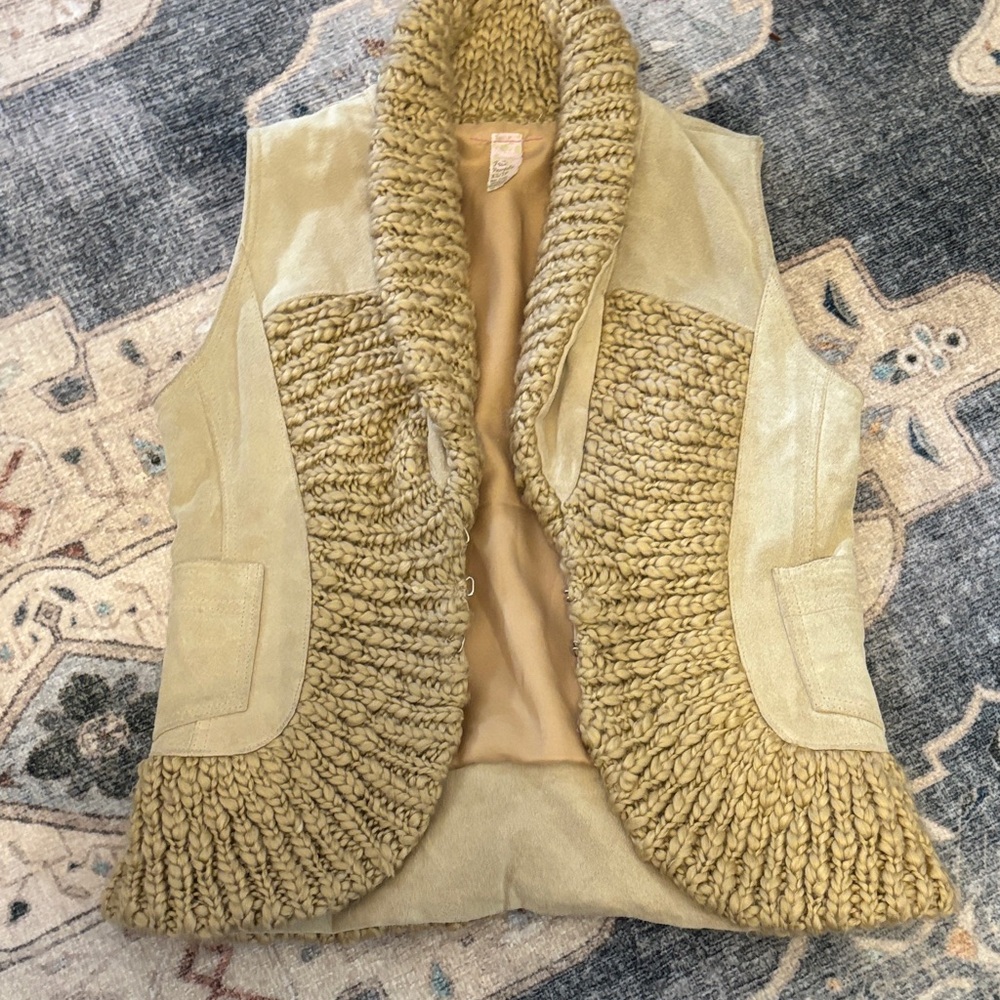 Free People women’s suede and wool vest. Size xs